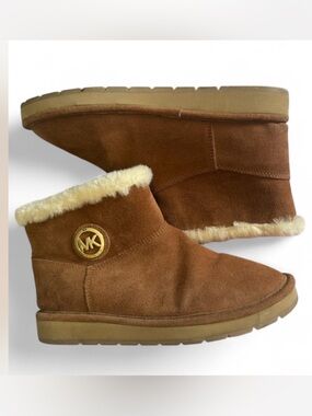 Michael Kors Brown Suede Boots with Fur Trim